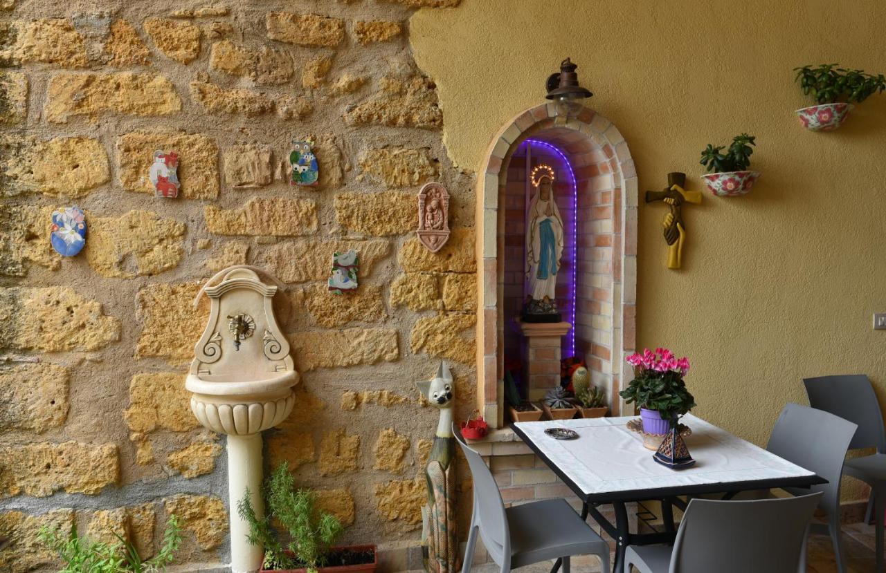 Appartamento L’elegante dépendance del Barone Francesco Sala Agrigento Esterno foto