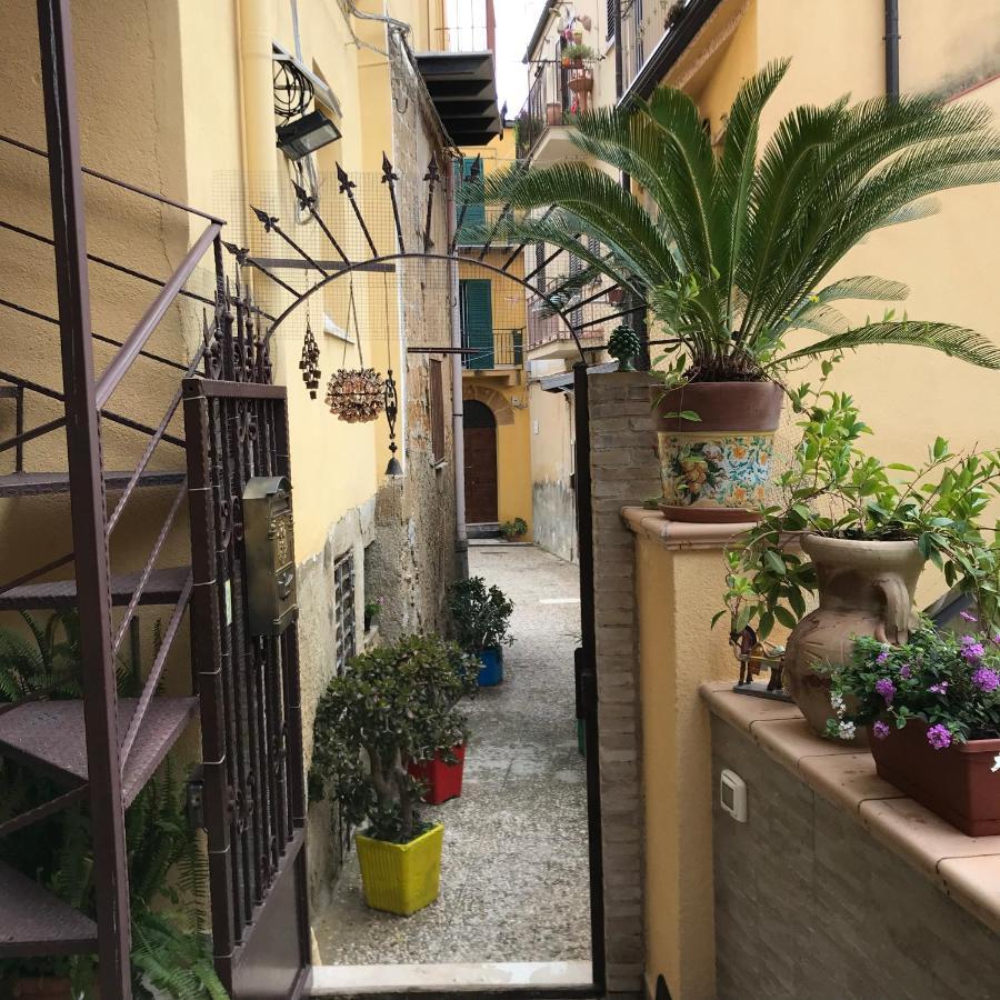Appartamento L’elegante dépendance del Barone Francesco Sala Agrigento Esterno foto